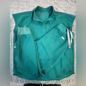 Figs Jogger TWO PIECE Set - Size [XS] - $65 (Original Price $86)